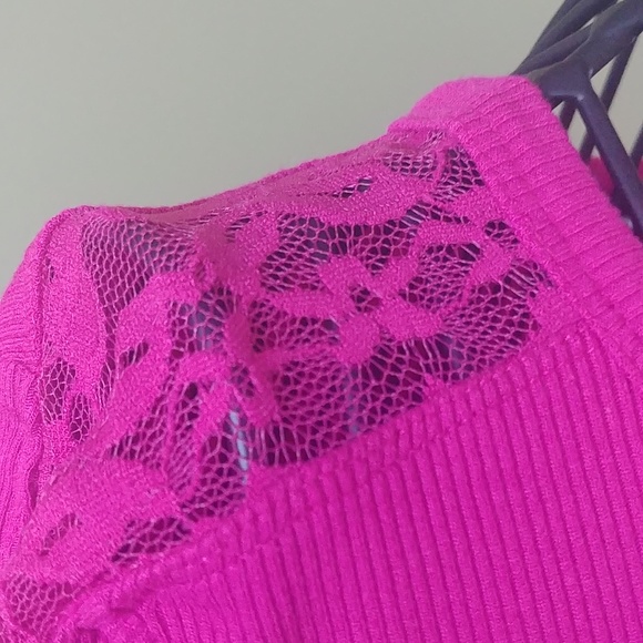 Top "BEBE" size M, hot pink color, - Picture 4 of 7